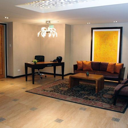 The Royal Mandaya Hotel Davao City Eksteriør billede
