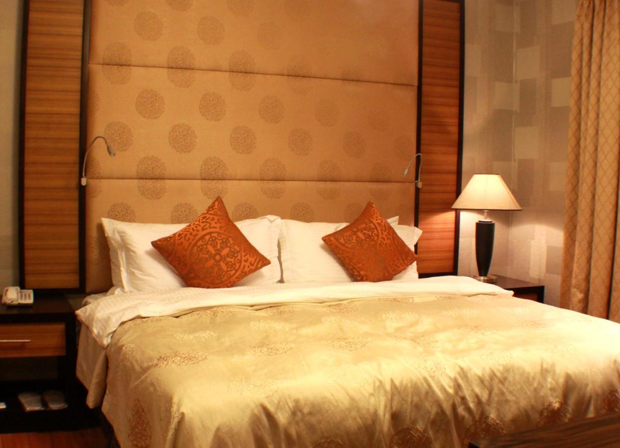 The Royal Mandaya Hotel Davao City Eksteriør billede