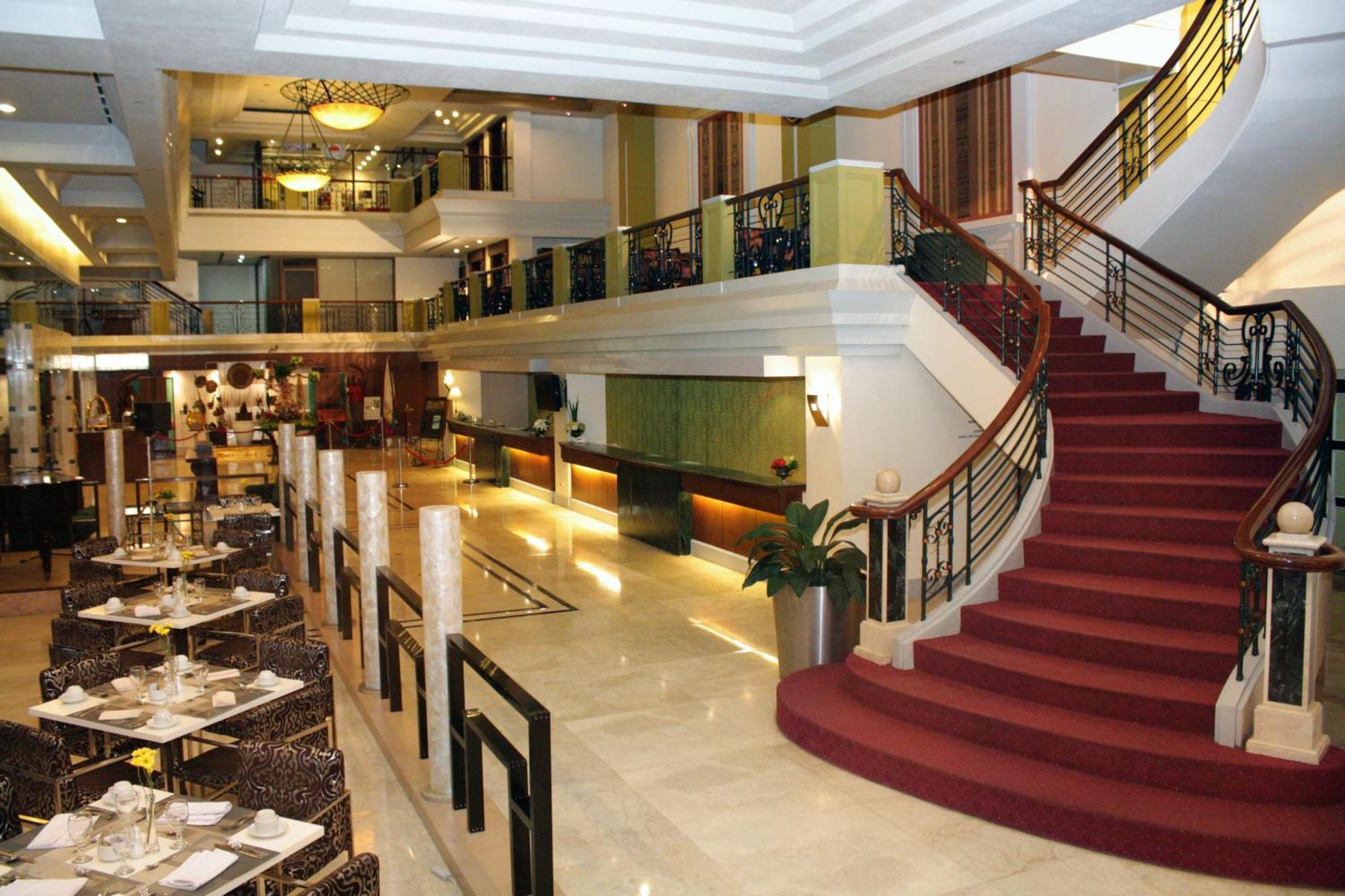 The Royal Mandaya Hotel Davao City Eksteriør billede